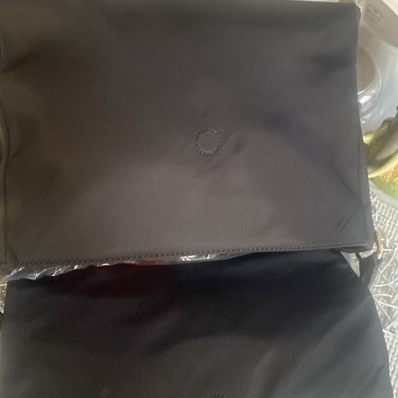 KATE SPADE Nylon bag w/patent leather trim! EUC! - Picture 10 of 16